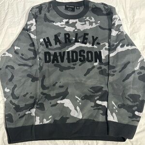 Women’s grey camo Harley Davidson sweatshirt